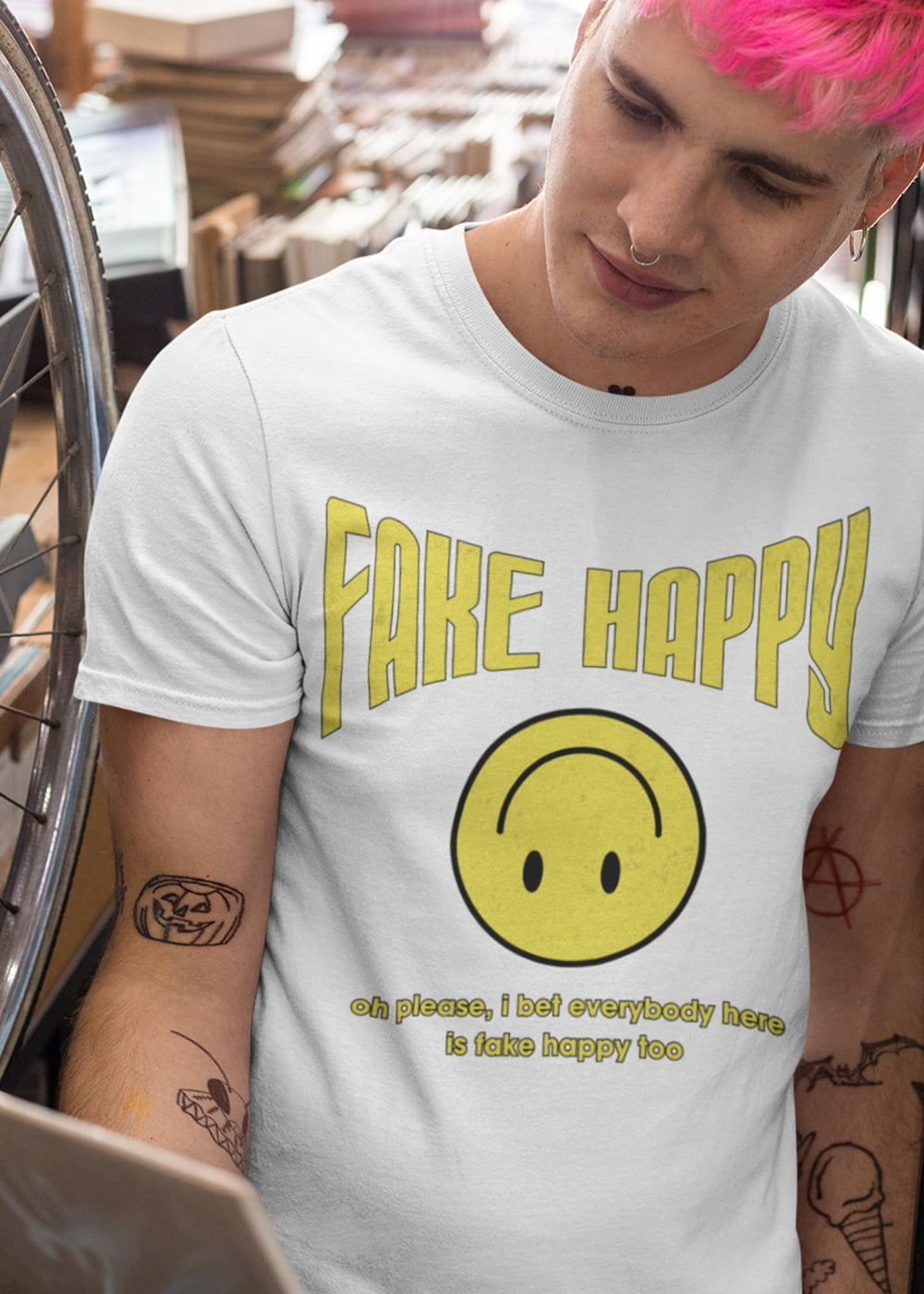 T-Shirt Paramore Fake Happy - Camiseta Unissex