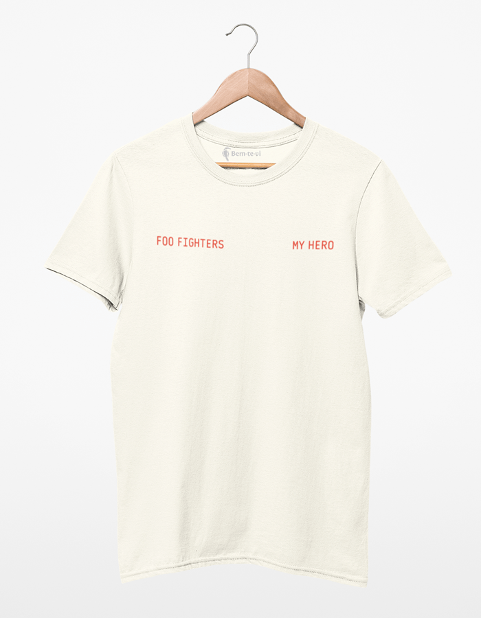 Camiseta  my hero frente e costas