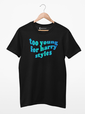 Camiseta Too Young For Harry 